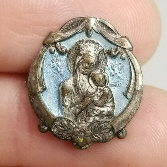 Vintage Madonna and Child Blue Enamel and Silver Tone Brooch, C Clasp, Estate - Picture 1 of 7